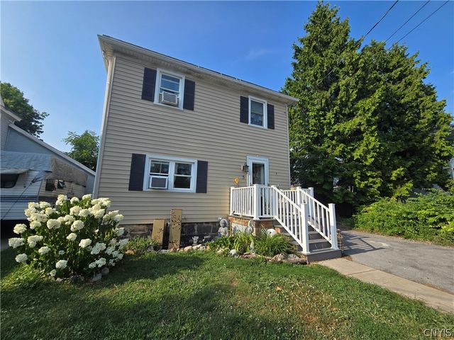 5 Lafayette Place, Auburn, NY 13021