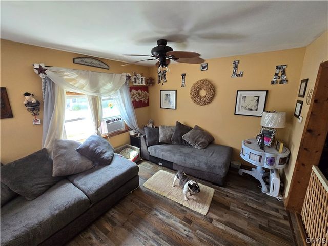 5 Lafayette Place, Auburn, NY 13021