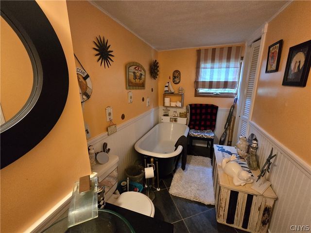 5 Lafayette Place, Auburn, NY 13021