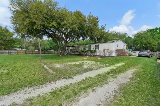 33601 TAMMY LANE, Wesley Chapel, FL 33543