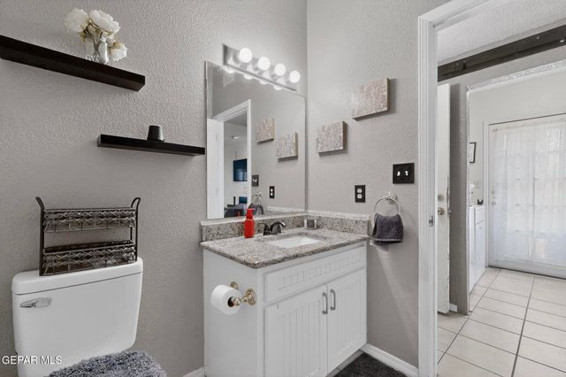 2090 GUS MORAN Street, El Paso, TX 79936