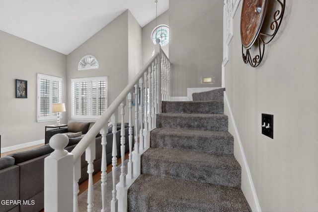 2090 GUS MORAN Street, El Paso, TX 79936