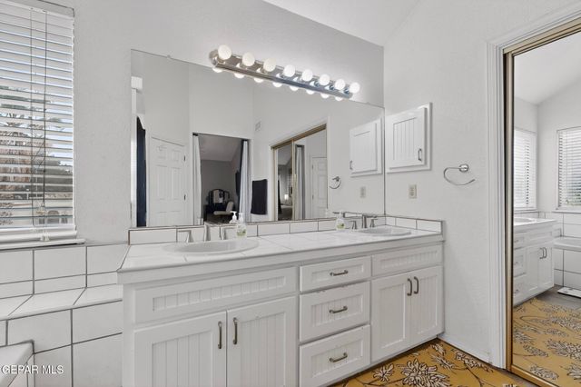 2090 GUS MORAN Street, El Paso, TX 79936