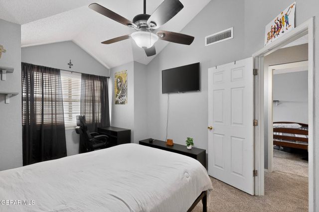 2090 GUS MORAN Street, El Paso, TX 79936