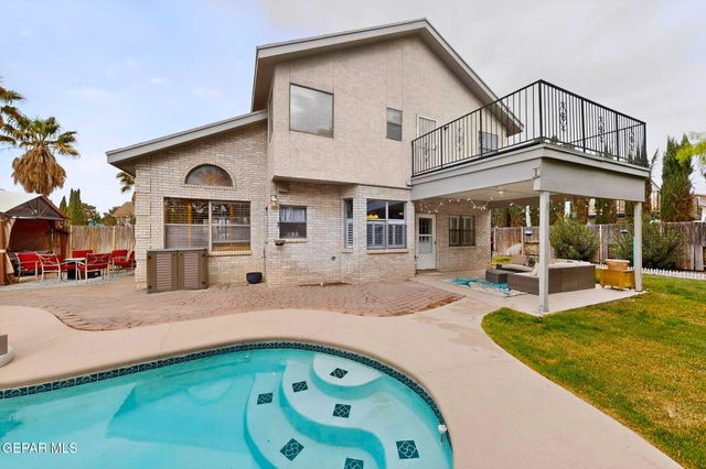 2090 GUS MORAN Street, El Paso, TX 79936