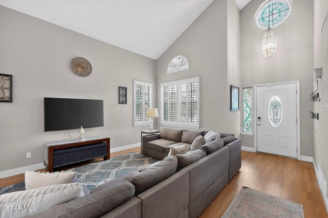 2090 GUS MORAN Street, El Paso, TX 79936