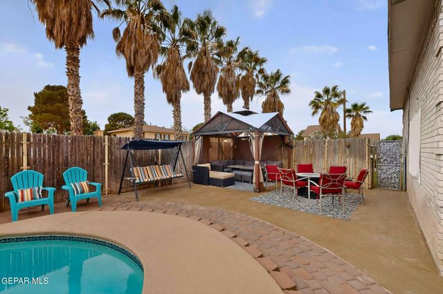 2090 GUS MORAN Street, El Paso, TX 79936