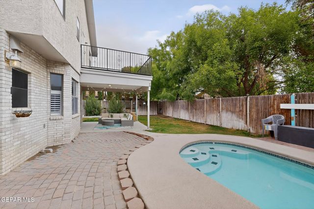 2090 GUS MORAN Street, El Paso, TX 79936