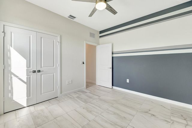 6007 SE Skyblue Circle, Stuart, FL 34997