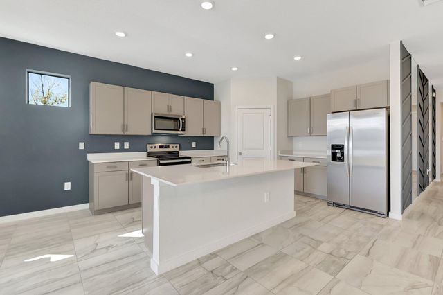 6007 SE Skyblue Circle, Stuart, FL 34997