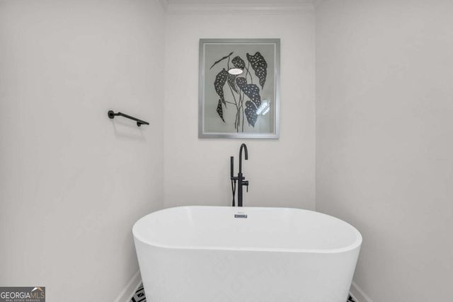 825 Highland Lane NE 1207, Atlanta, GA 30306