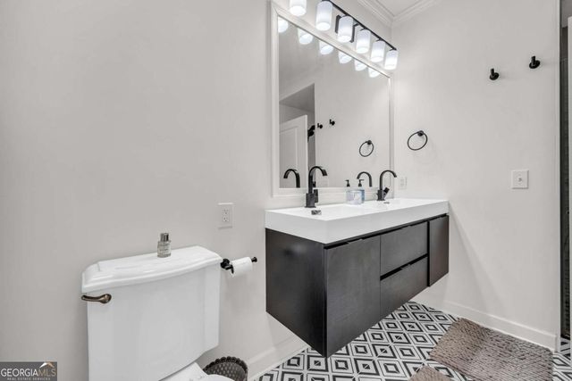 825 Highland Lane NE 1207, Atlanta, GA 30306