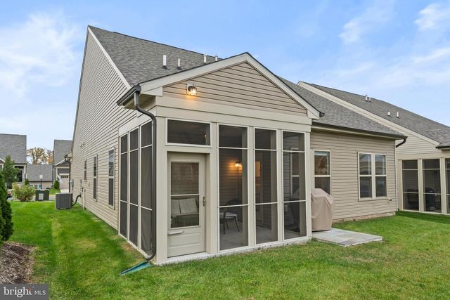 6266 ZINNIA LN, Haymarket, VA 20169