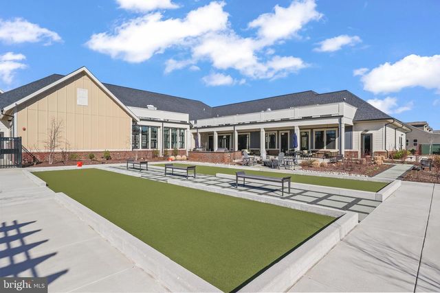 6266 ZINNIA LN, Haymarket, VA 20169