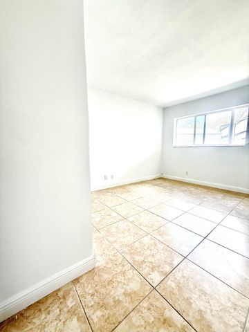 199 E Mcnab Road 109, Pompano Beach, FL 33060