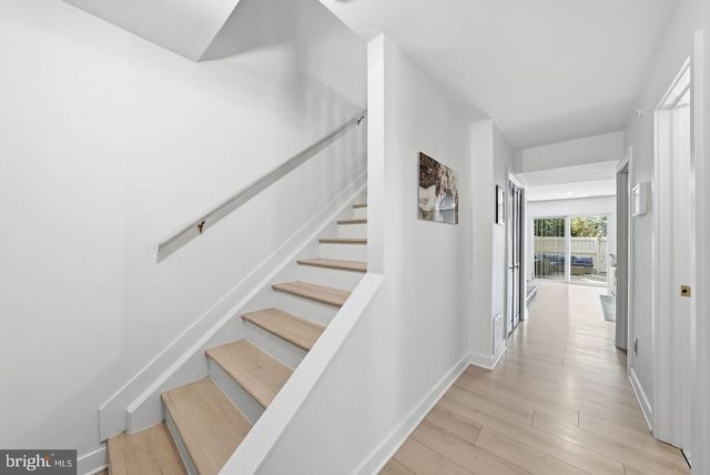 6328 GOLF COURSE SQ, Alexandria, VA 22307
