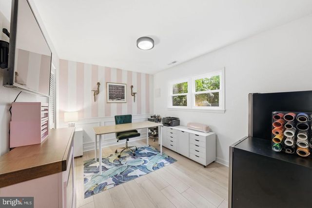 6328 GOLF COURSE SQ, Alexandria, VA 22307