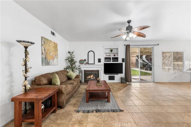 1728 Blackberry Court, Palmdale, CA 93551