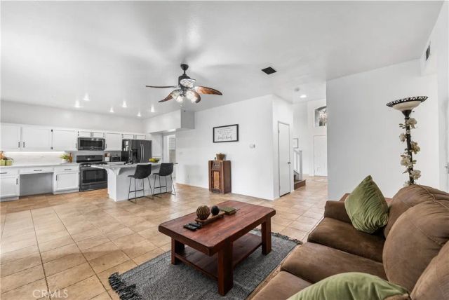 1728 Blackberry Court, Palmdale, CA 93551