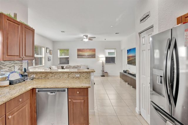 216 NE 36th Ter, Homestead, FL 33033