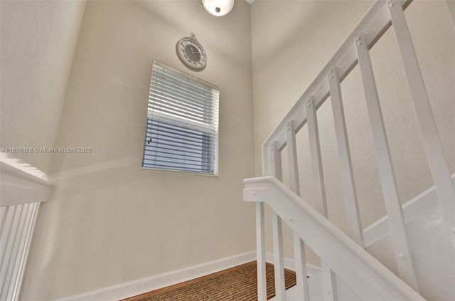 216 NE 36th Ter, Homestead, FL 33033