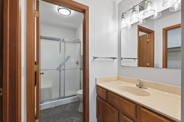 10441 Greenbrier Road 222, Hopkins, MN 55305