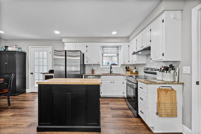 2188 Blakemore Dr, Clarksville, TN 37040