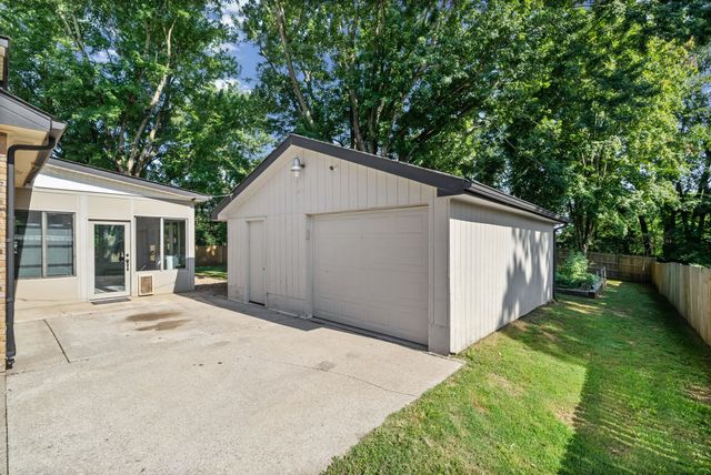 2188 Blakemore Dr, Clarksville, TN 37040
