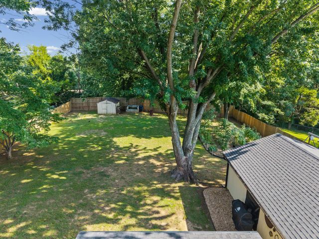 2188 Blakemore Dr, Clarksville, TN 37040