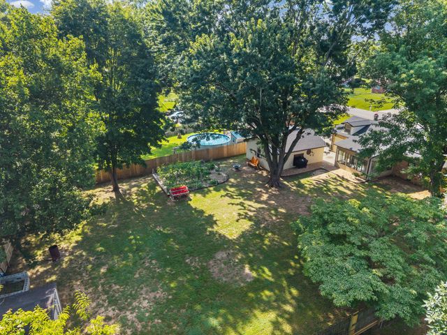 2188 Blakemore Dr, Clarksville, TN 37040