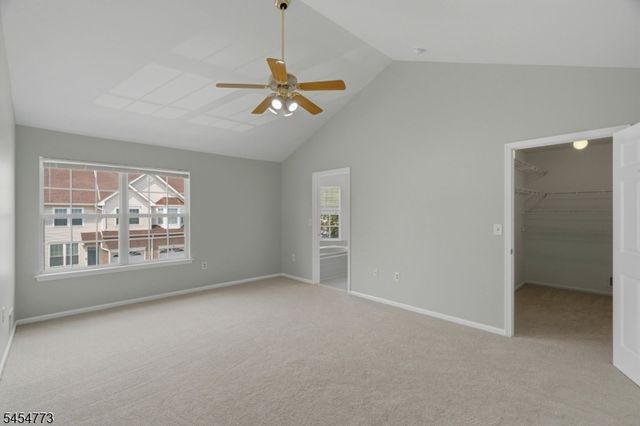 13 Reins Ct, Franklin Twp., NJ 08873