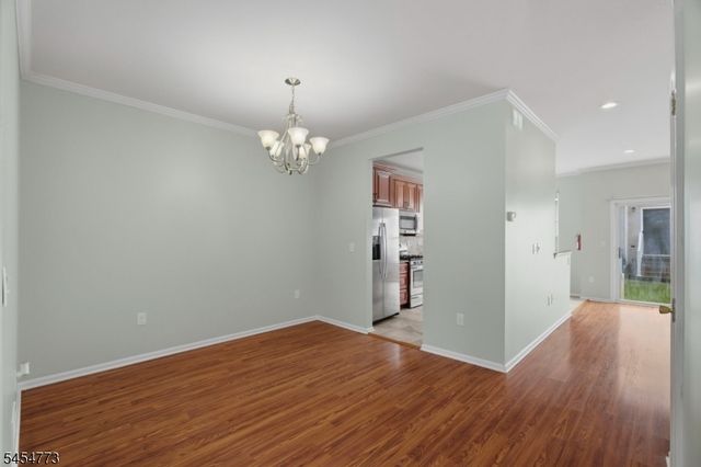 13 Reins Ct, Franklin Twp., NJ 08873