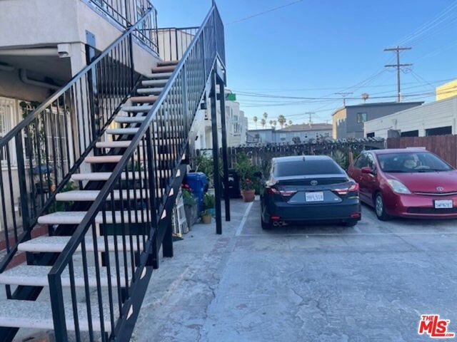 1406 2nd Avenue, Los Angeles, CA 90019