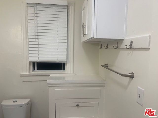 1406 2nd Avenue, Los Angeles, CA 90019