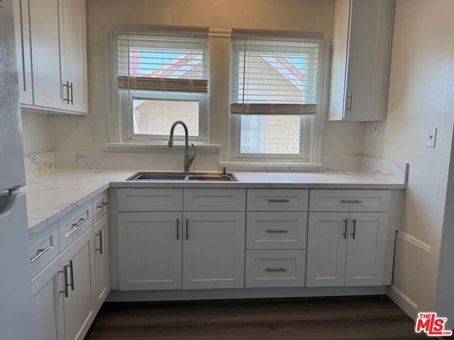 1406 2nd Avenue, Los Angeles, CA 90019