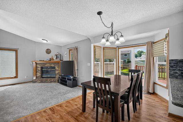 5008 Wistful Vista Drive, West Des Moines, IA 50265
