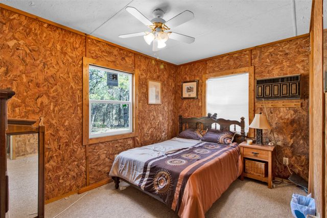 4185 Rock Creek Road, Whitesboro, TX 76273