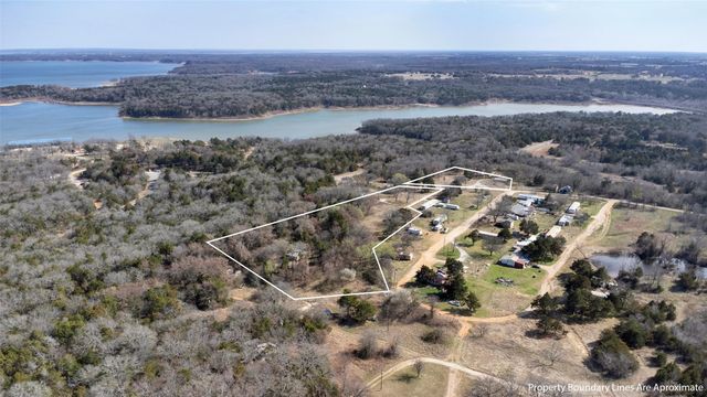 4185 Rock Creek Road, Whitesboro, TX 76273