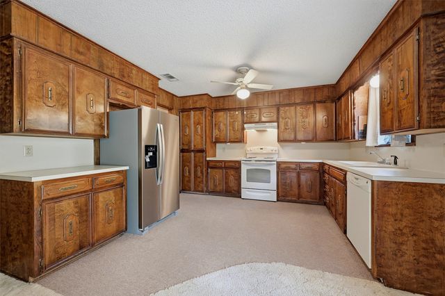 2403 Caprice Avenue, Denison, TX 75020
