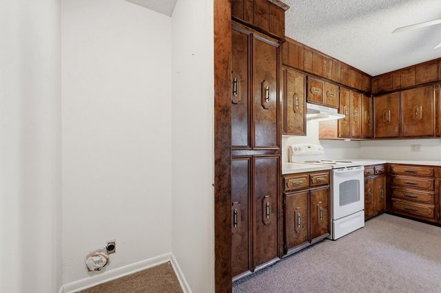 2403 Caprice Avenue, Denison, TX 75020