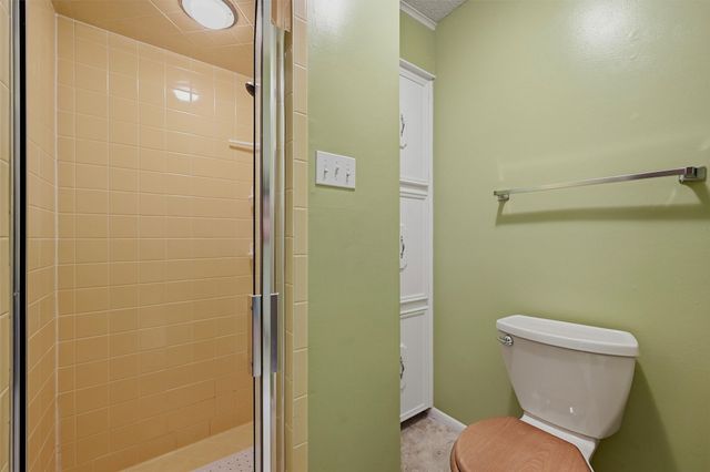 2403 Caprice Avenue, Denison, TX 75020