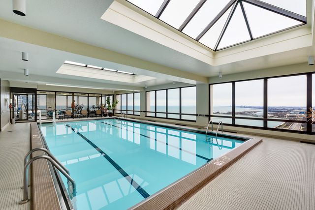 360 E RANDOLPH Street 4203, Chicago, IL 60601