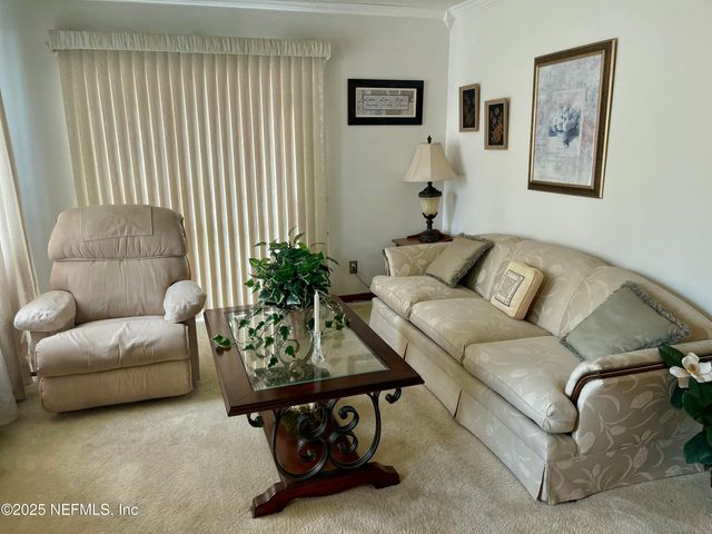 5932 FLORADALE Drive, Jacksonville, FL 32209