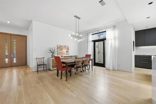 1901 Crockett Circle, Irving, TX 75038