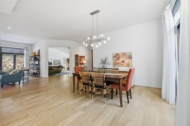 1901 Crockett Circle, Irving, TX 75038