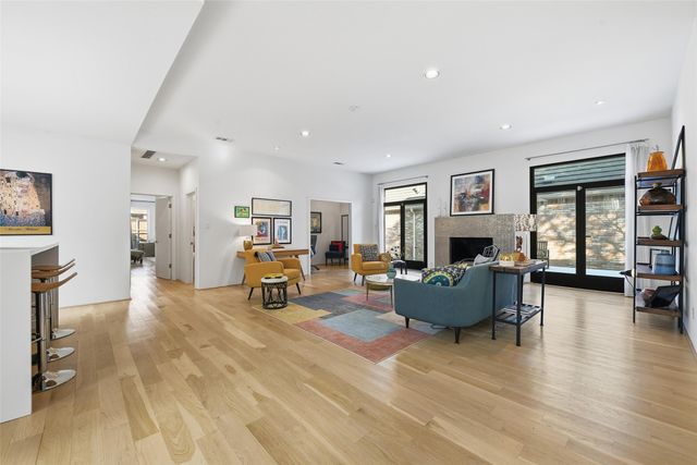 1901 Crockett Circle, Irving, TX 75038