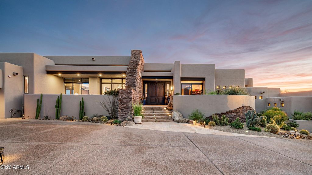 Image 7 of property listing at 11343 E APACHE VISTAS Drive, Scottsdale, AZ 85262