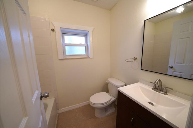 838 6TH STREET N 1, St Petersburg, FL 33701