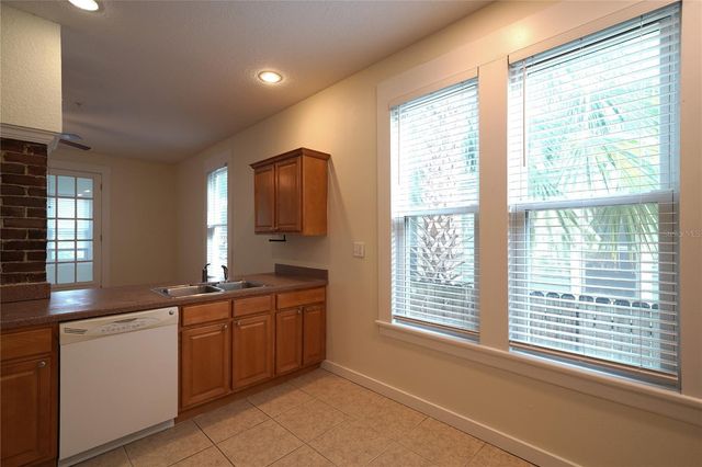 838 6TH STREET N 1, St Petersburg, FL 33701