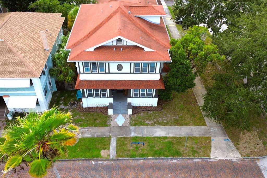 838 6TH STREET N 1, St Petersburg, FL 33701